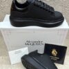 Zapatillas McQueen negro mate